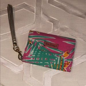 Lilly wristlet / phone case
